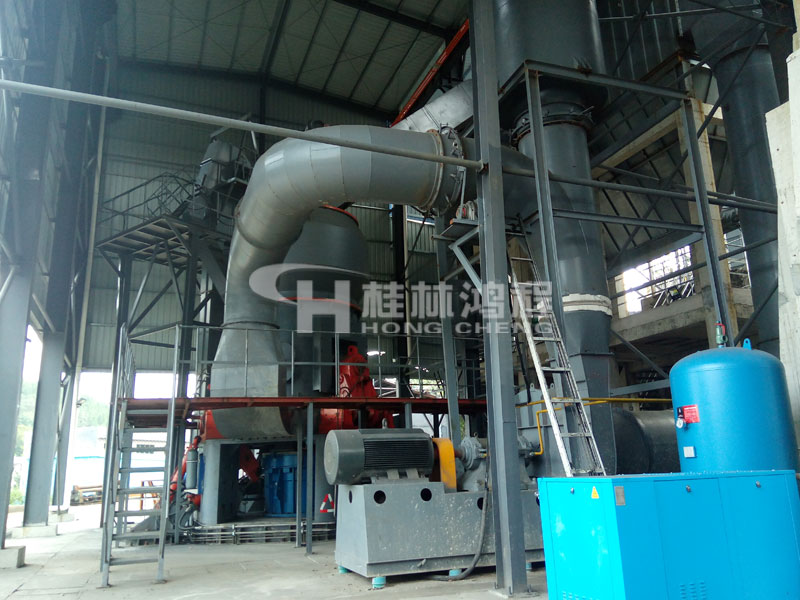 石墨电极加工，立式磨粉机，碳素磨粉机，立磨，磨粉机，磨粉机械，磨粉设备，桂林鸿程